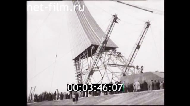 1971г. Москва. монумент "Покорителям космоса". установка 4 ноября 1964 года. смотреть онлайн
