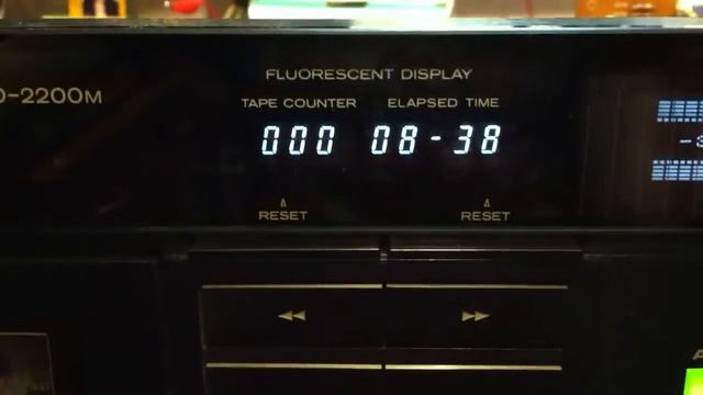 Hitachi D-2200M смотреть онлайн