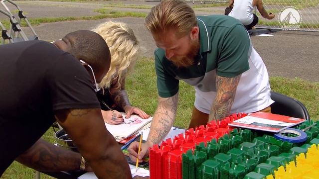 'Chain Link Fence' Flash Challenge ⛓️ Sneak Peek | Turf War (Season 13) смотреть онлайн