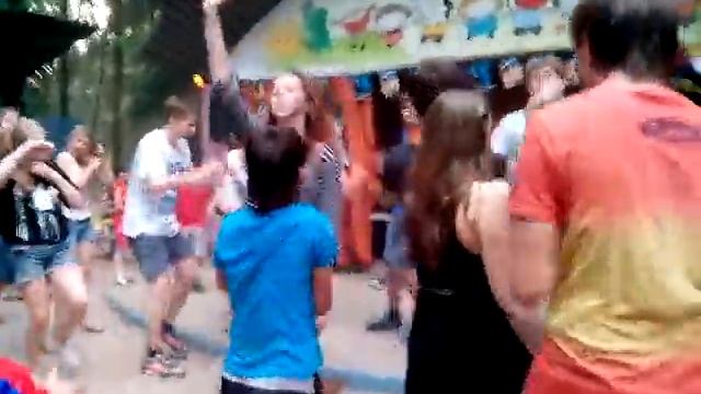 Типичная дискотека в Молодой гвардии/ Harlem Shake смотреть онлайн