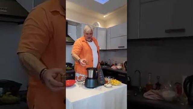 Уроки вкусной жизни с шефом Игорем Дяченко. смотреть онлайн