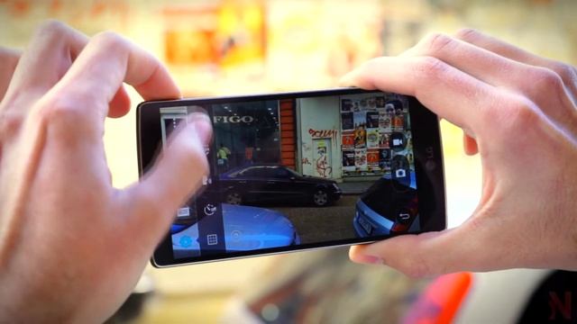 LG G Flex 2 Hands On смотреть онлайн