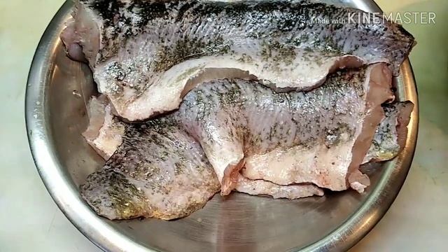 КАК ВАРИТЬ УХУ. РЕЦЕПТ УХИ ИЗ ЩУКИ. смотреть онлайн