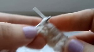 Шапка бини вязаная спицами по кругу. Часть 1/2 Узор "Английская резинка".