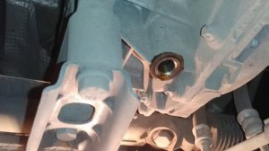 Заехал Рено Каптюр на замену масла КПП( механика) и ДВС.