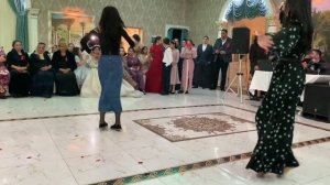 Цыганские танцы ???