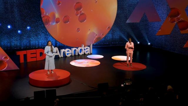 Awareness for Clothing | Rebekka Sjølie & Lisa Ribesen | TEDxArendal смотреть онлайн