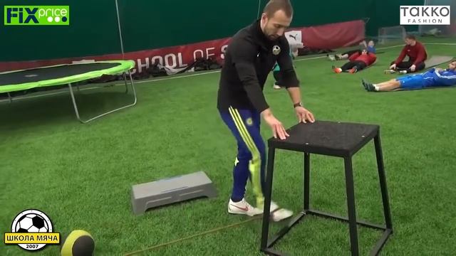 "Школа мяча" Физическая подготовка футболистов. Выпуск 6: Развитие силы ног смотреть онлайн