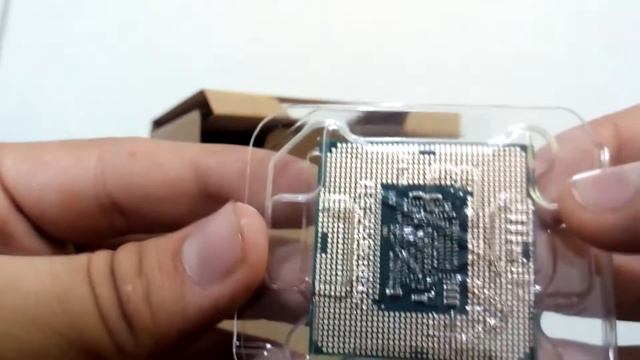 unboxing intel i3 8100 смотреть онлайн