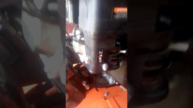 поломка потёк бензин из выхлопной трубы смотреть онлайн