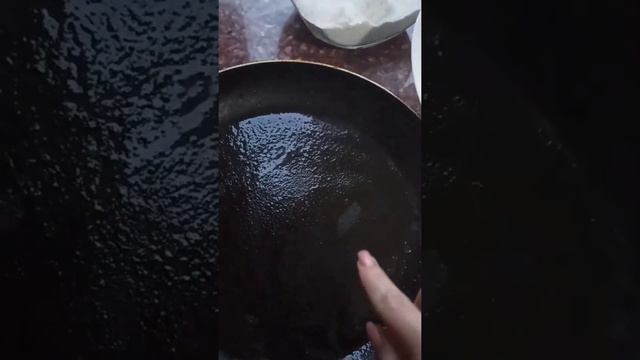 БЫСТРАЯ ПИЦЦА НА СКОВОРОДЕ/ ПИЦЦА на СКОВОРОДЕ за 5 МИНУТ/ ПИЦЦА ЗА 5 МИНУТ на сковороде смотреть онлайн