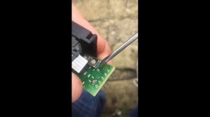 Ремонт кнопки электроручника VW