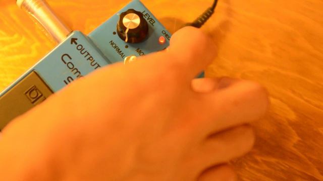 1980 BOSS - CS-1 Compression Sustainer BASS TEST смотреть онлайн