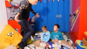 Артур и Давид ОБМАНУЛИ ПОДПИСЧИКОВ? Папа в ШОКЕ! Are Arthur cheated SUBSCRIBERS? Dad in SHOCK