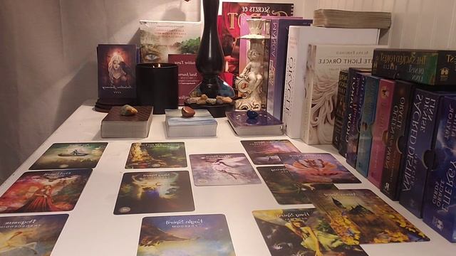 New Moon, New Oracle deck, The Sacred Forest. Time to change your mindset! смотреть онлайн