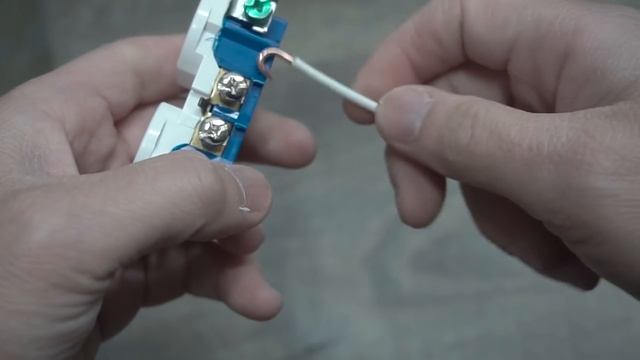 TOP 10 TIPS You Need To Know Before Installing An Outlet! | DIY Beginners Guide Electrical Outlets смотреть онлайн