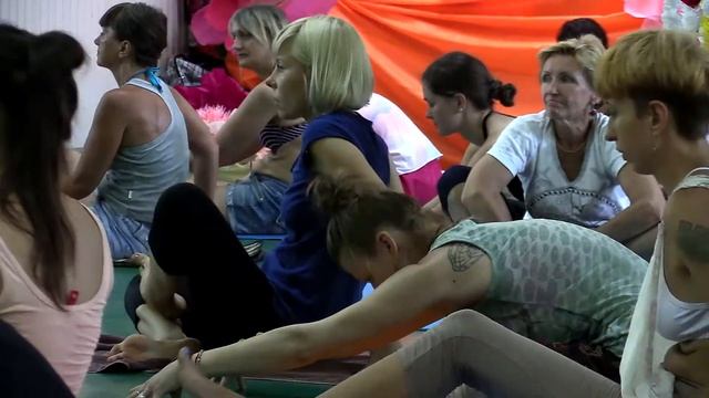 VEDALIFE 2017 Женская йога с Ритой Пикалло Часть 2 смотреть онлайн