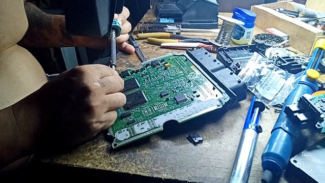 Kia Soul Replace Regulator Ic смотреть онлайн