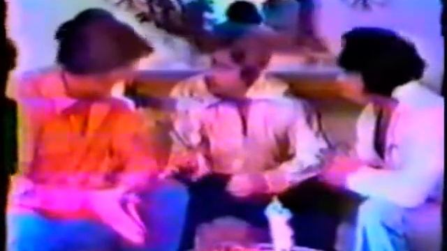 At Jerry Jarrett's home: 2-Ring Triple-Chance Tag Team Battle Royal promo (3-3-79) смотреть онлайн