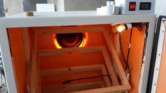 Incubator from the refrigerator/ Инкубатор из холодильника. смотреть онлайн