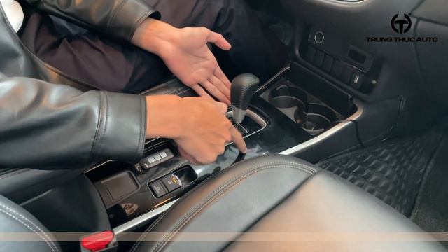 Mitsubishi Outlander 2.0 CVT đang có mặt tại Trung Thực Auto | 0975.79.2222 смотреть онлайн