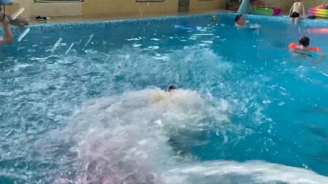 6 ЛЕТ В САУНЕ смотреть онлайн