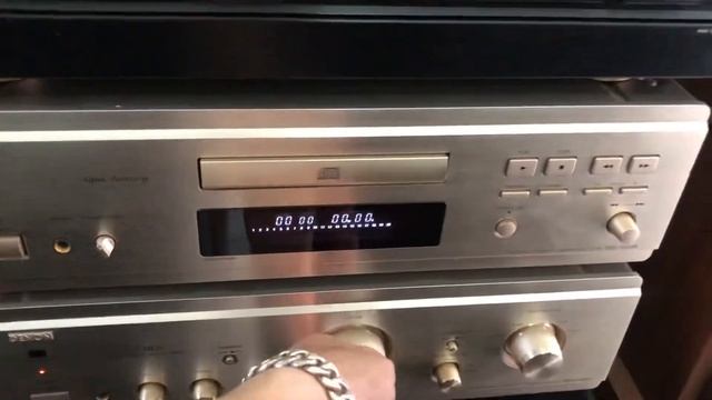 Hàng lại về tiếp cực gấu và cực chất. CERWIN VEGA E-715. Nghe nhạc và hát karaoke cực đỉnh. смотреть онлайн