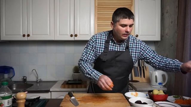 СЕЛЬДЬ ПОД ШУБОЙ. СЕКРЕТЫ ПРИГОТОВЛЕНИЯ. ИДЕАЛЬНАЯ ЗАКУСКА НА НОВОГОДНИЙ СТОЛ смотреть онлайн