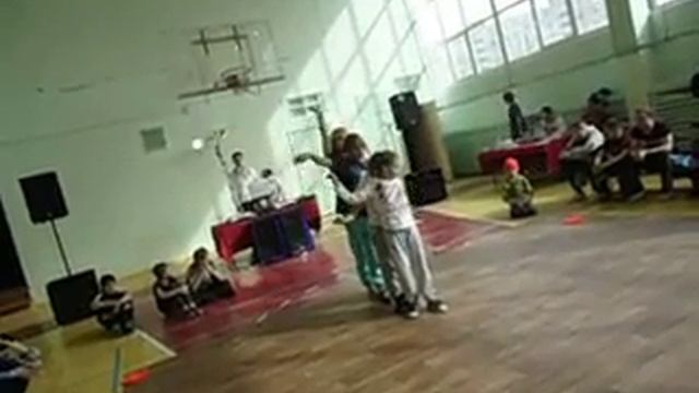 Брейк данс люди ночи смотреть онлайн