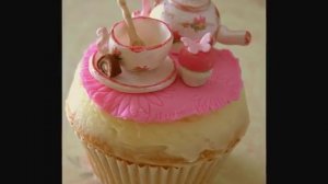 Всё что мы любим кекс компотики))