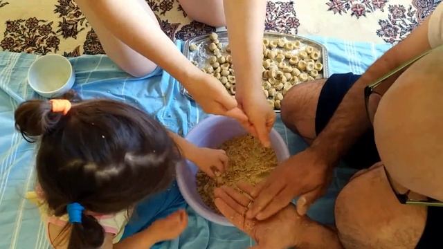 Котлеты из булгура: готовим нашей турецкой семьей смотреть онлайн