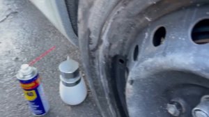 КАК ЗАМЕНИТЬ ШТУЦЕР(СОСОК)БЕЗ РАЗБОРА КОЛЕСА