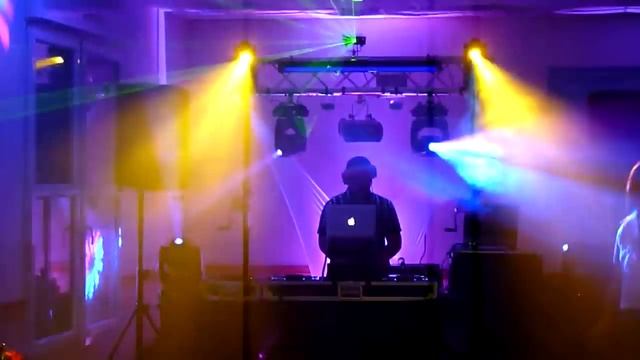 Discomobiles HQM.MUSIC.Démo Lyres.Son RCF.Denon DNS 3700.Serato SL2.Mobile DJ Setup смотреть онлайн