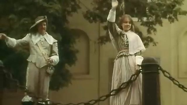 Пора- пора- порадуемся на своем веку смотреть онлайн