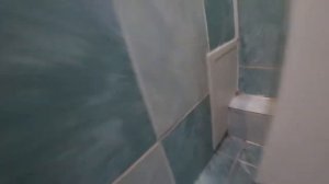 Пробито дно. Экран под ванну, супер решение, я просто восхищен таким решением!