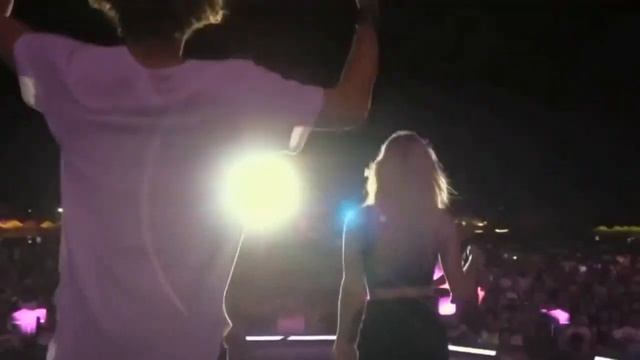 Пусть будет праздник. Зинаида Боцман и Вячеслав Горбачёв смотреть онлайн