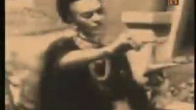 The real Frida Kahlo Video (cc) es/en смотреть онлайн
