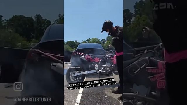 You won't... #Parkour #Supermoto #DRZ400 #Burnout смотреть онлайн