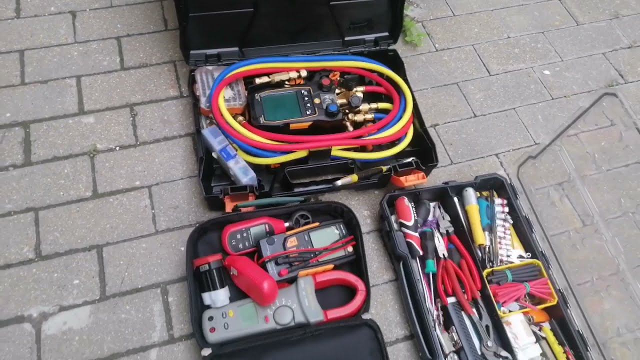 Кондиционер Aeronik не охлаждает. Не запускает компрессор смотреть онлайн