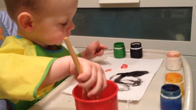 Рисование: папа, Ярик и мама смотреть онлайн