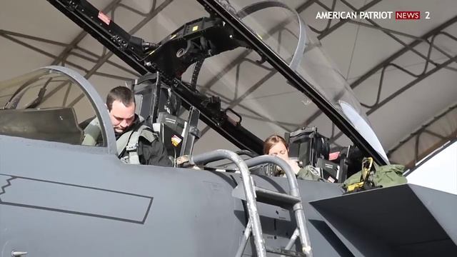 Female Fighter Pilots Fly F-15 Strike Eagle, U.S. Air Force смотреть онлайн