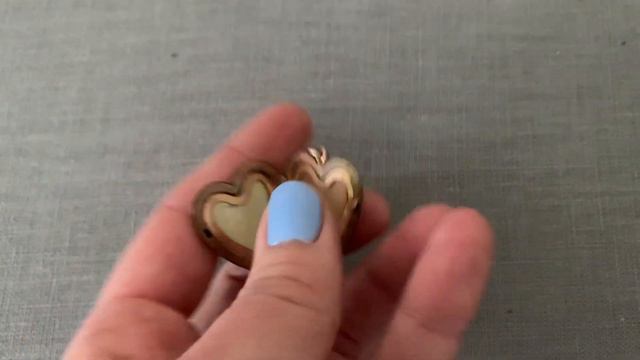 RED & WHITE SWIRL HEART LOCKET смотреть онлайн