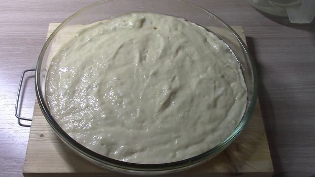 ВКУСНЯТИНА К ЧАЮ /ПИРОГ С ЯГОДАМИ НА КЕФИРЕ смотреть онлайн