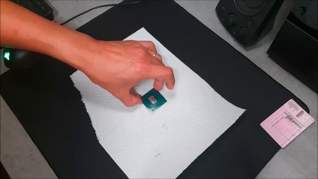 8th Gen Intel CPU Delid and Reseal смотреть онлайн