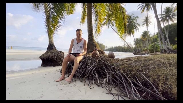 Полное видео. Сульфатный или Без ? Отличие. Martine's Men обзор косметики c Острова Баунти смотреть онлайн