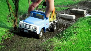 Мультик про Машинки - Синий трактор, Грузовичок и Машина скорой помощи. МанкиМульт