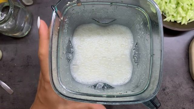 AUKSTĀ ZUPA ar paštaisītu augu wannabe “kefīru” смотреть онлайн