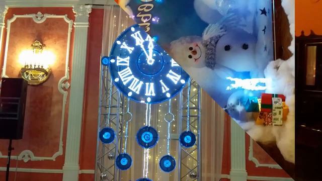 Всех с Новым Годом! Красивое поздравление от канала «Сова 2020». смотреть онлайн