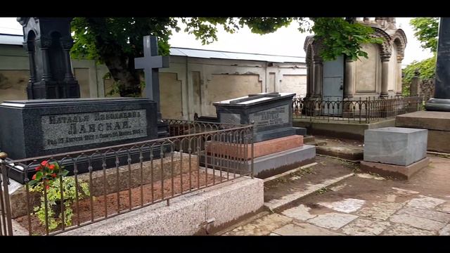 Necropolis of the 18th Century Walk-through Tour | Lazarevskoye Cemetery in Alexander Nevsky Lavra смотреть онлайн