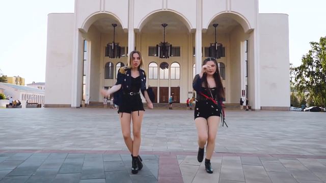 [K-POP IN PUBLIC] [ONETAKE] Red Velvet - IRENE & SEULGI ‘Monster’ dance cover by Q.I.Energy смотреть онлайн